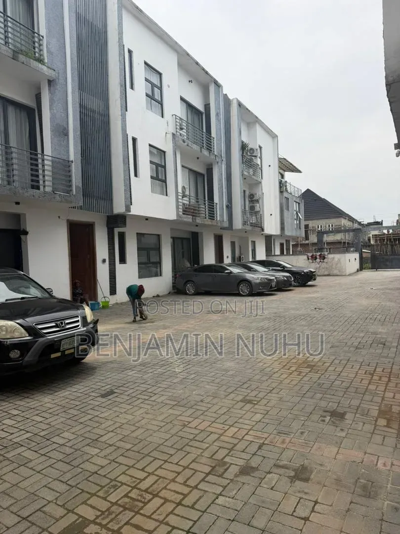 2bdrm Apartment in Van Daniels Estate, Chevron for rent in Chevron