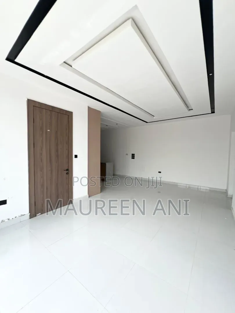 3bdrm Apartment in Lekki Phase 1 for sale in Lekki Phase 1