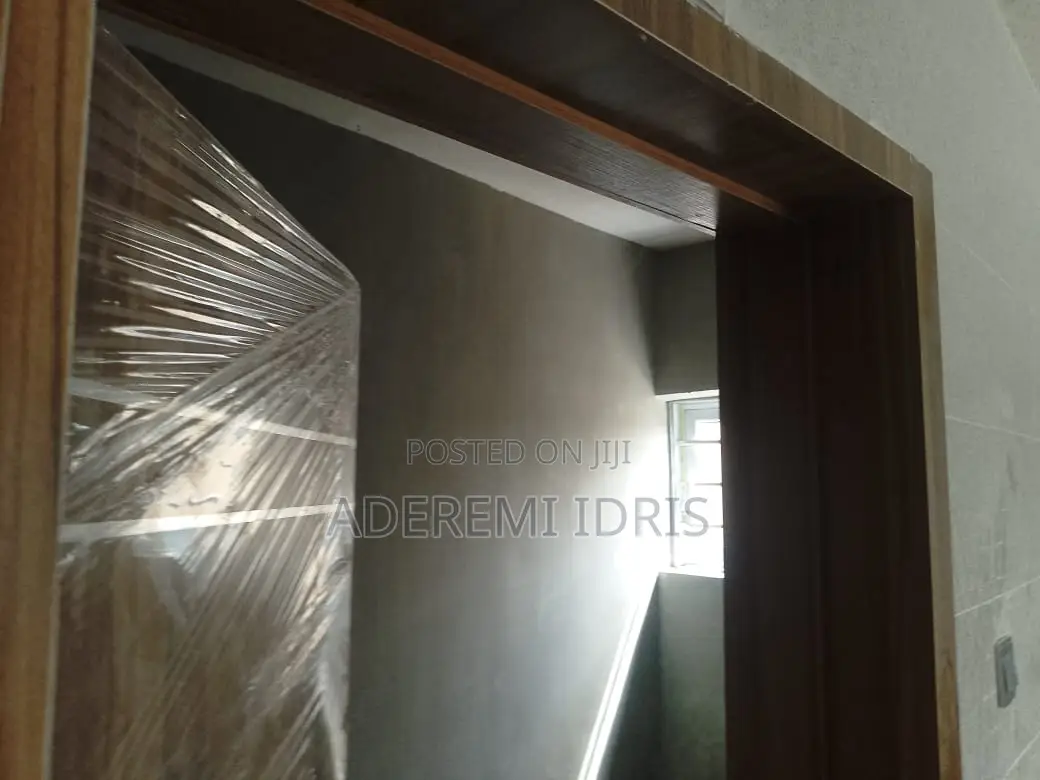 2bdrm Block of Flats in Adesan Estate, Obafemi-Owode for rent in Obafemi-Owode