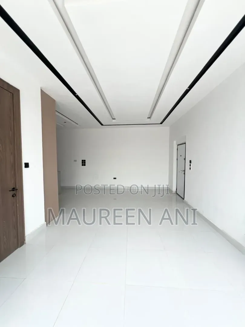 2bdrm Apartment in Lrkki Phase 1 for sale in Lekki Phase 1
