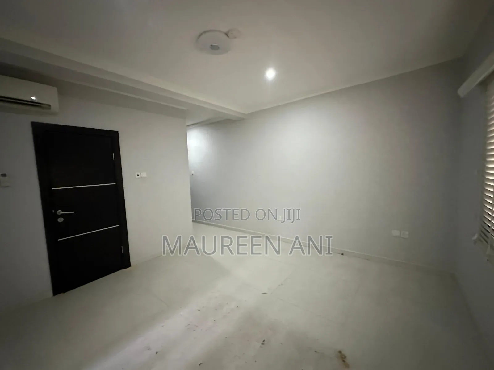 2bdrm Apartment in Lrkki Phase 1 for sale in Lekki Phase 1
