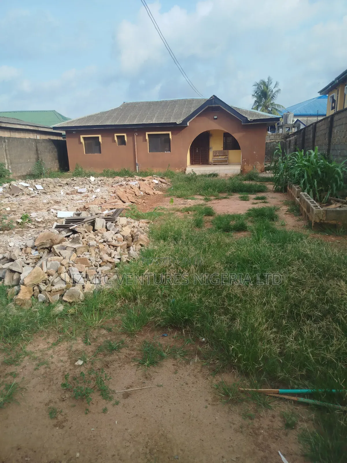 Furnished 3bdrm Bungalow in Agric Estate, Igando / Ikotun/Igando in Igando / Ikotun/Igando