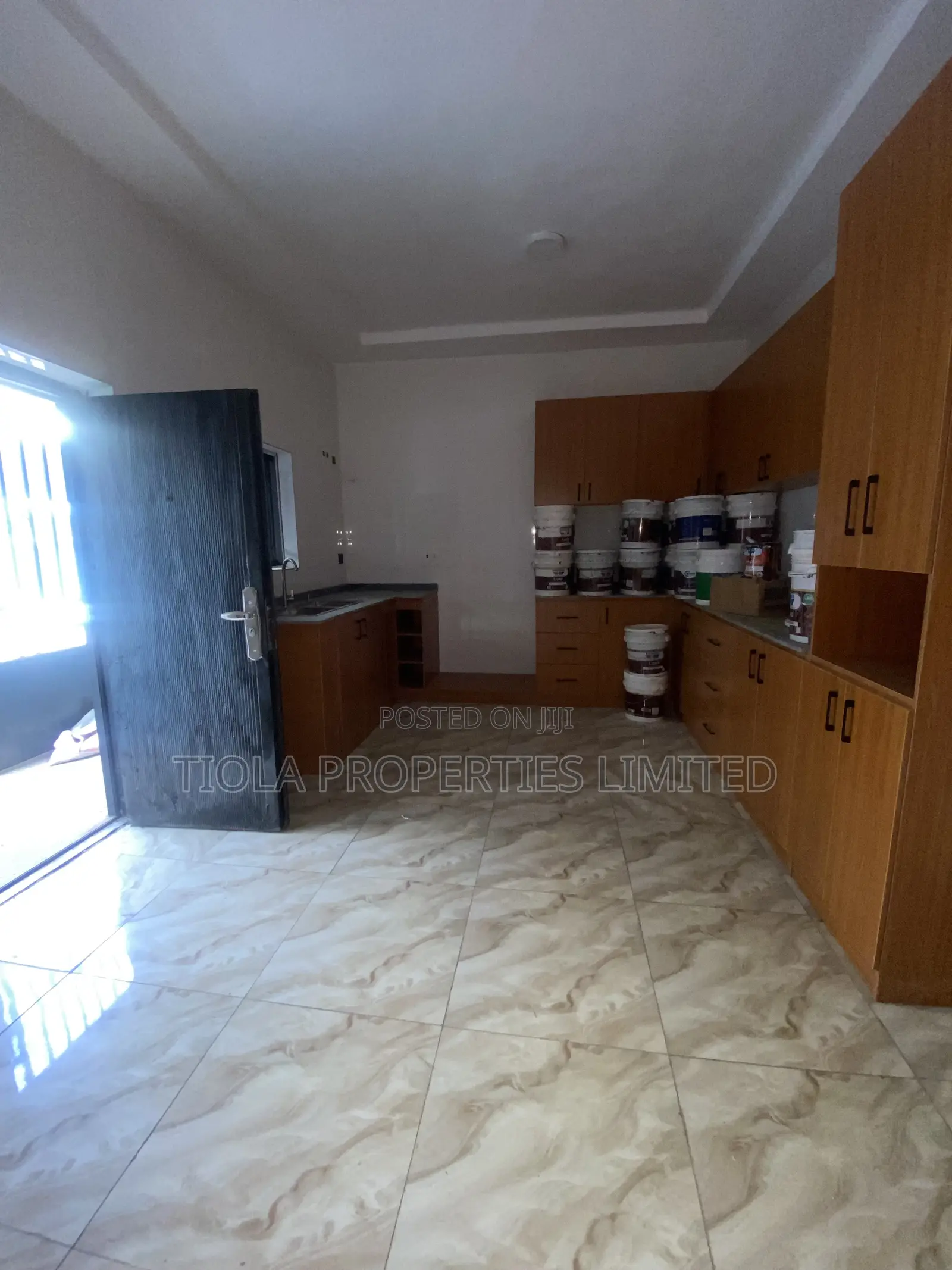 4bdrm Duplex in Oilspring Estate, Sabon Lugbe for rent in Sabon Lugbe