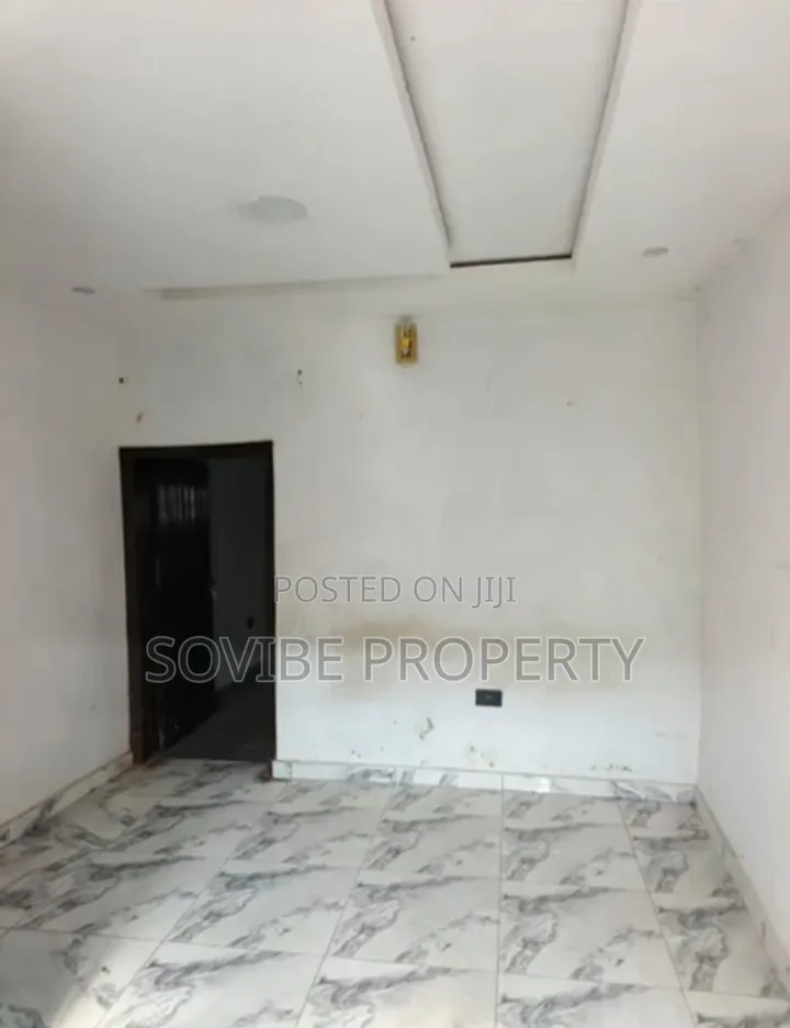 Furnished 1bdrm Bungalow in Alapere Oshogun for rent in Ketu-Alapere