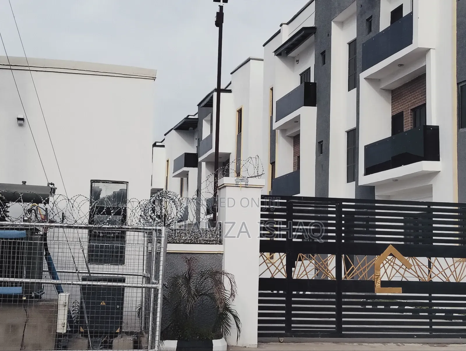 3bdrm Block of Flats in Aco Amac, Lugbe District for rent in Lugbe District