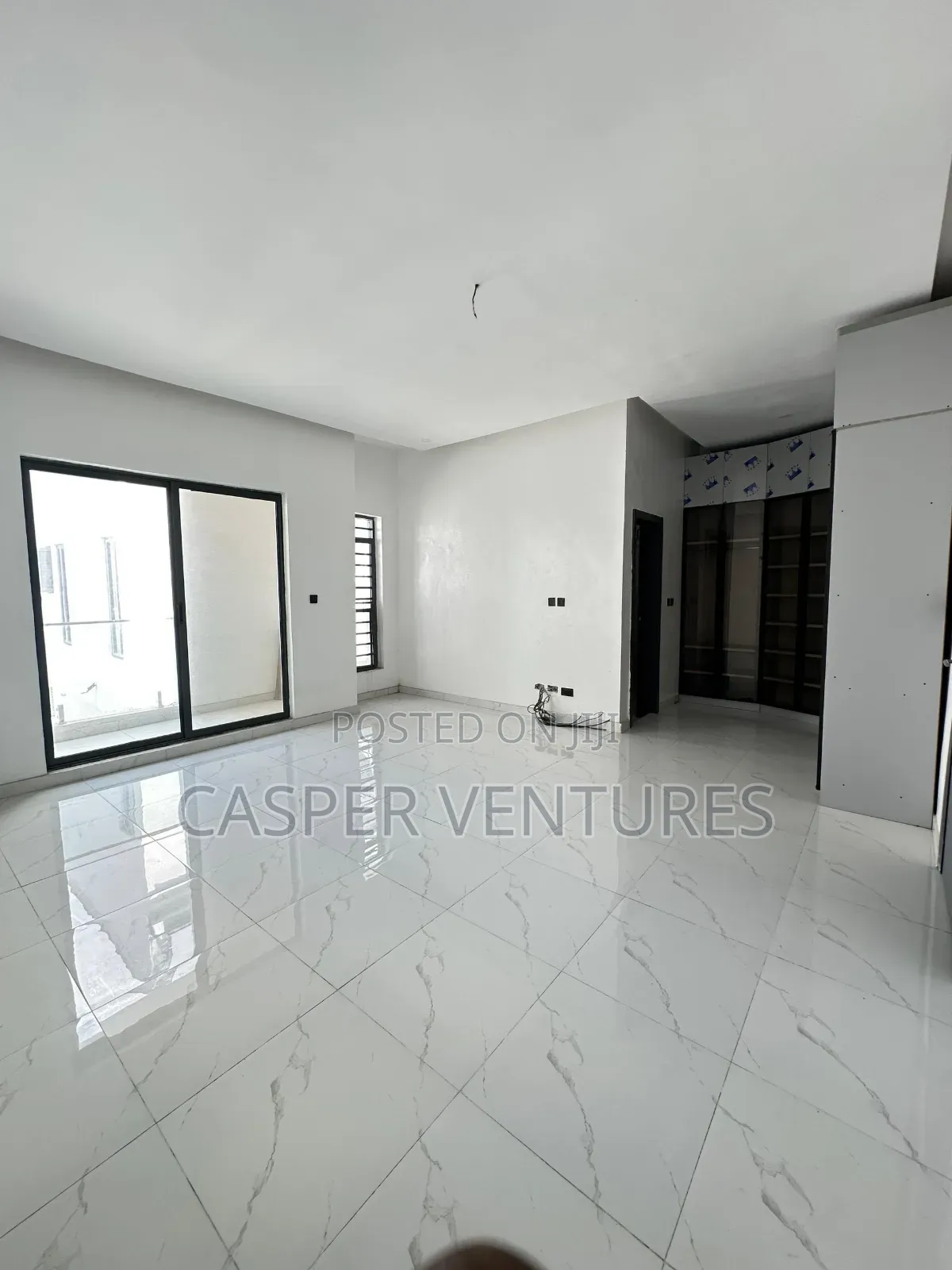 4bdrm Duplex in Vgc for sale in VGC / Ajah