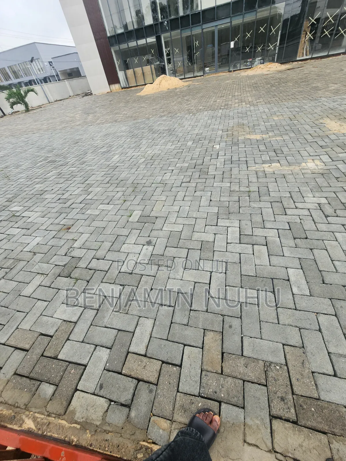 Massive Shop Space in Strategic Location,1st,2nd 3rd Floor Available in Olokonla