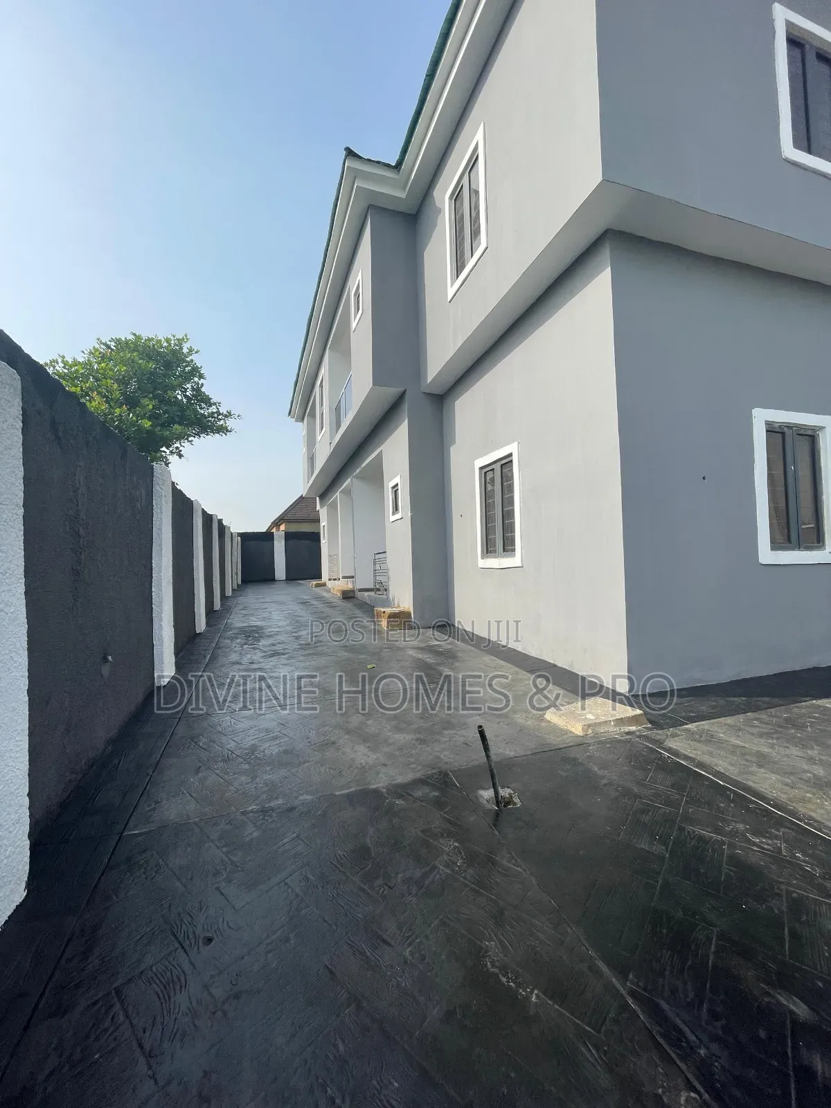2bdrm Block of Flats in Kubwa for sale in Kubwa