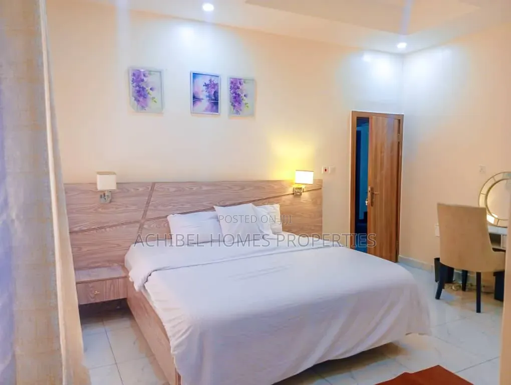 Furnished 4bdrm Duplex in Coleman Nwafor, Lekki Phase 2 for rent in Lekki Phase 2