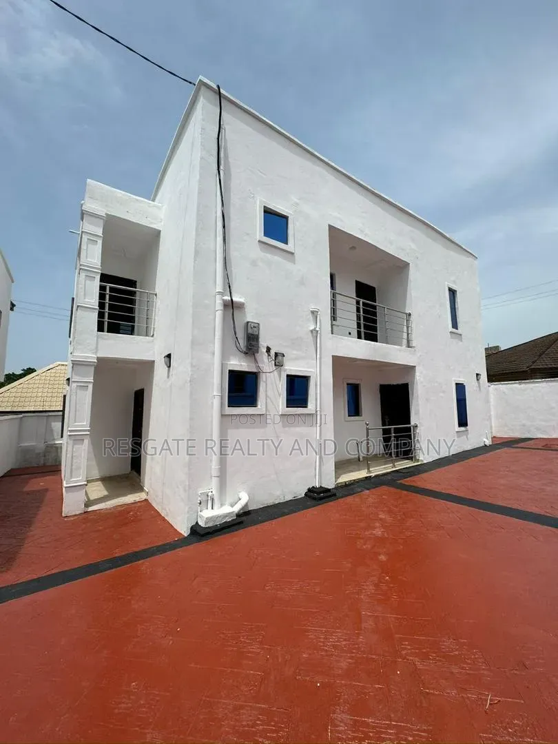 4bdrm Duplex in Onikoko Close, Agodi, Ibadan for rent in Ibadan