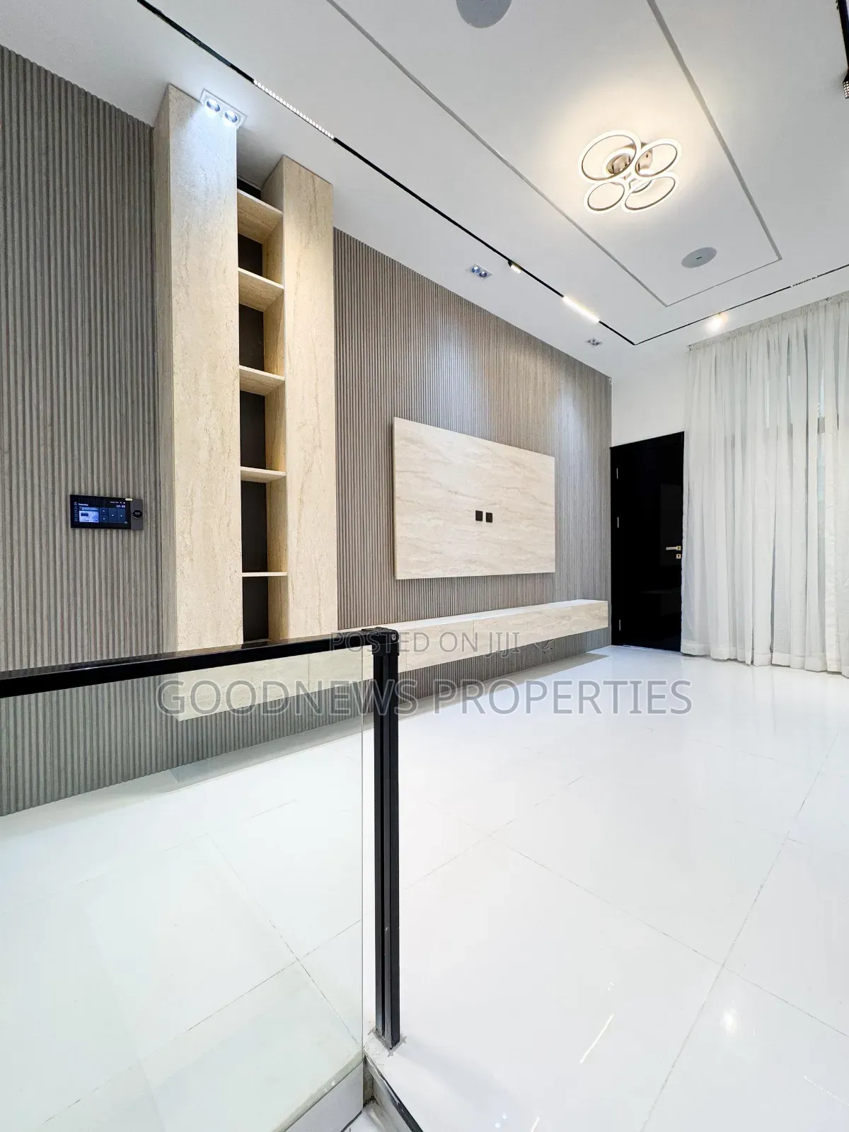 5bdrm Duplex in Lekki Phae1 for sale in Lekki Phase 1