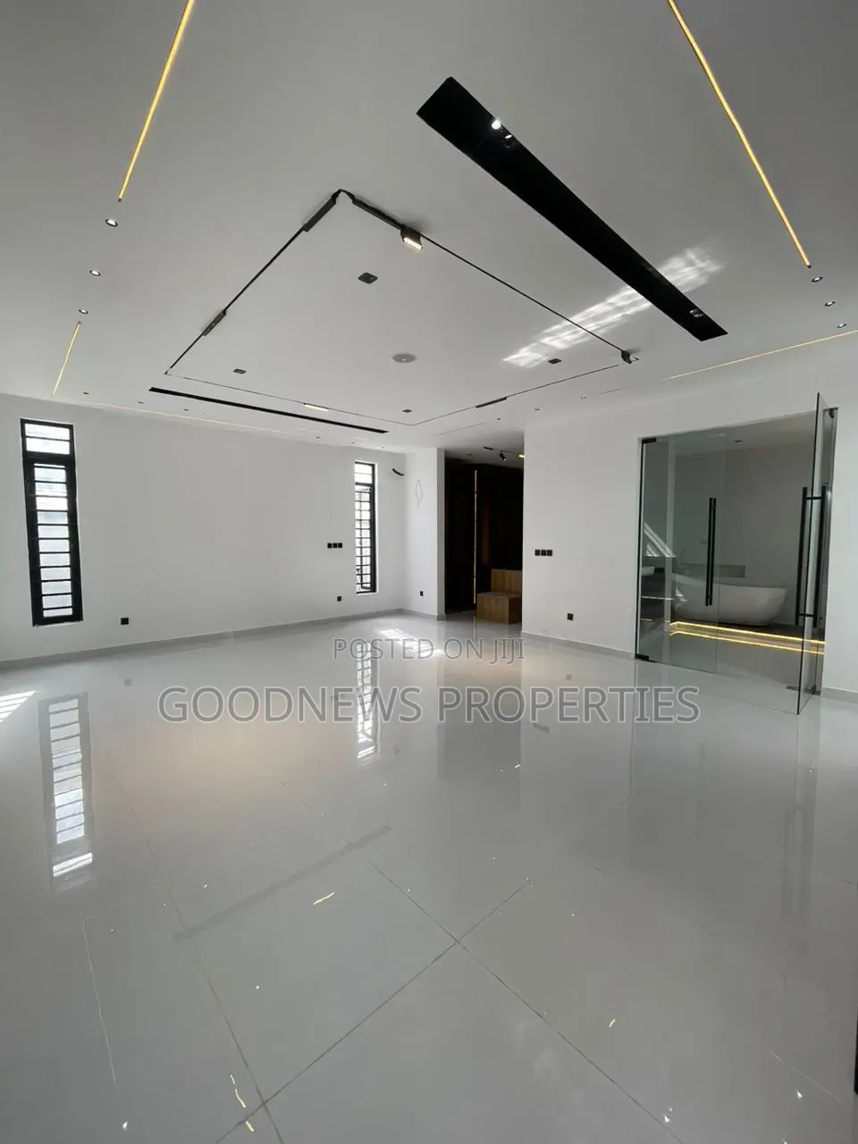 5bdrm Duplex in Ikate Lagos State for sale in Ikate