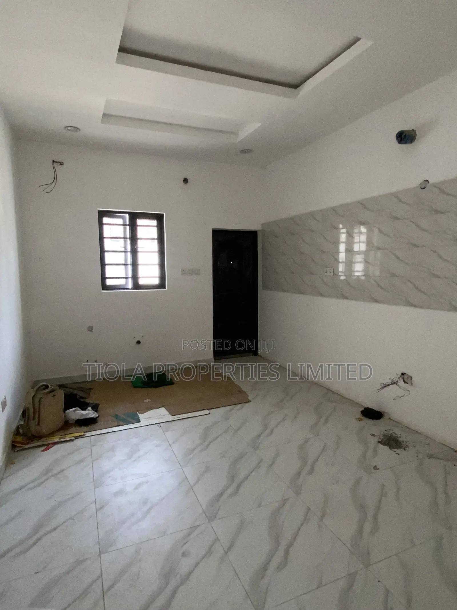 4bdrm Duplex in Lifecamp for sale in Life Camp