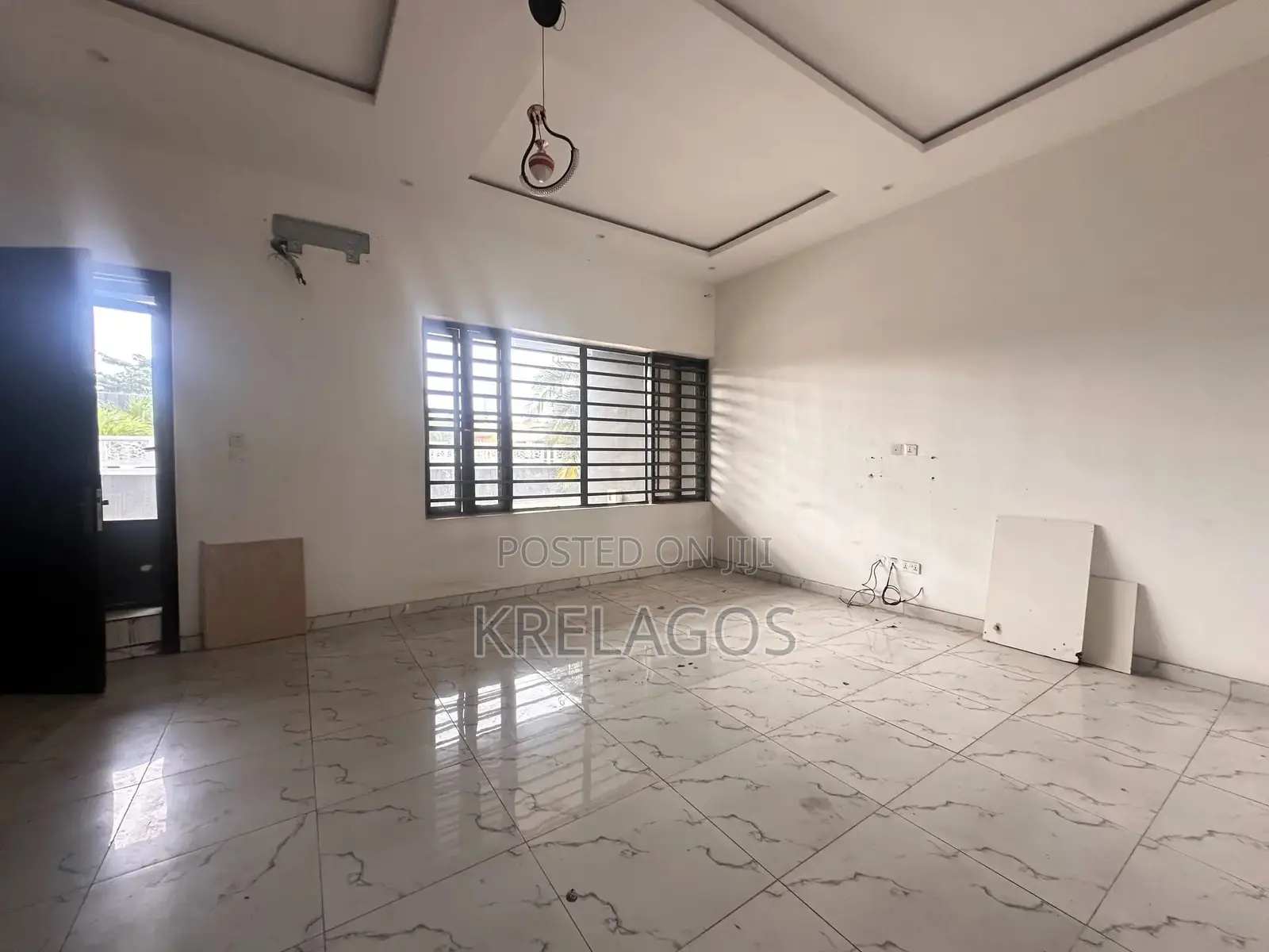 4bdrm Duplex in Ikota for rent in Ikota