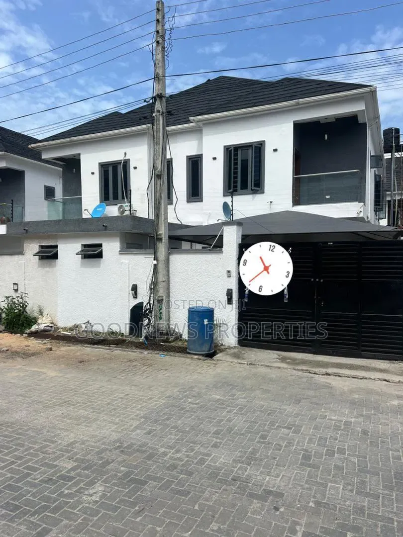 4bdrm Duplex in Ikate , Lagos State for rent in Ikate