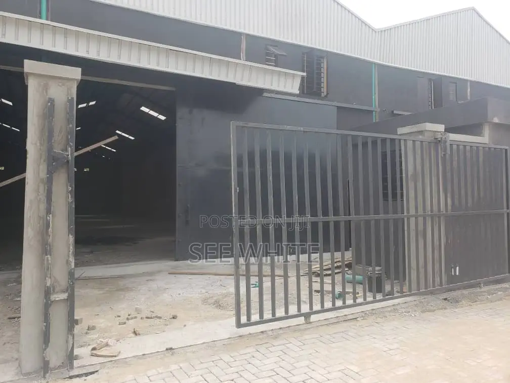 Warehouse and Shops to Let in Amuwo Odofin Areas in Amuwo-Odofin