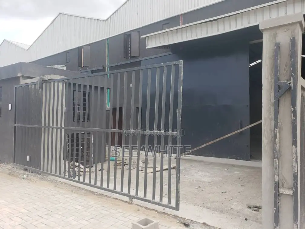 Warehouse and Shops to Let in Amuwo Odofin Areas in Amuwo-Odofin