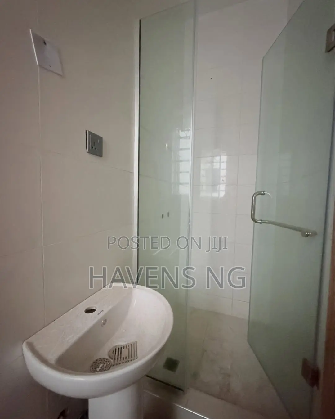 4bdrm Duplex in Ogudu GRA for sale in Ogudu GRA