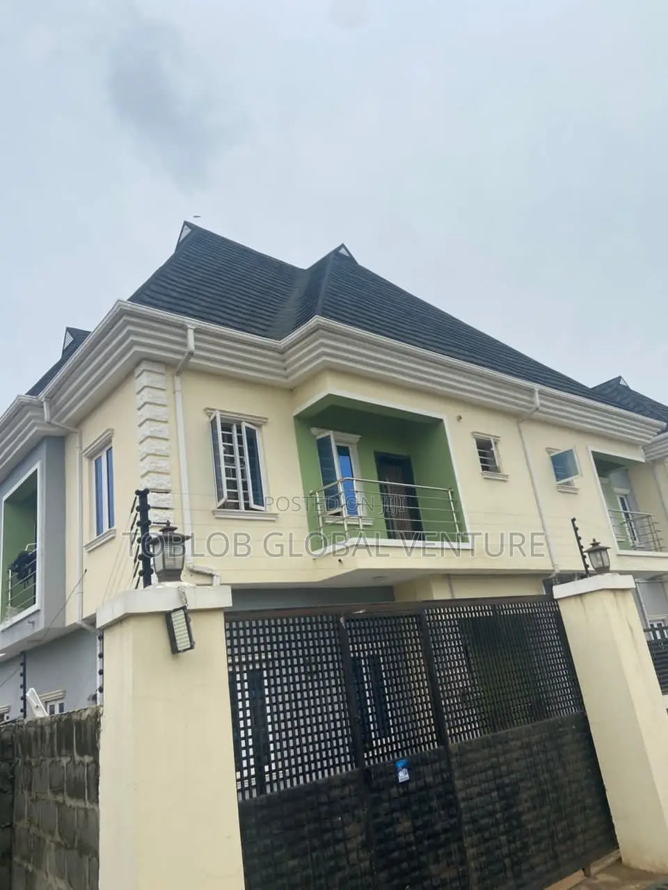 3bdrm Duplex in Akala Express for sale in Akala Express
