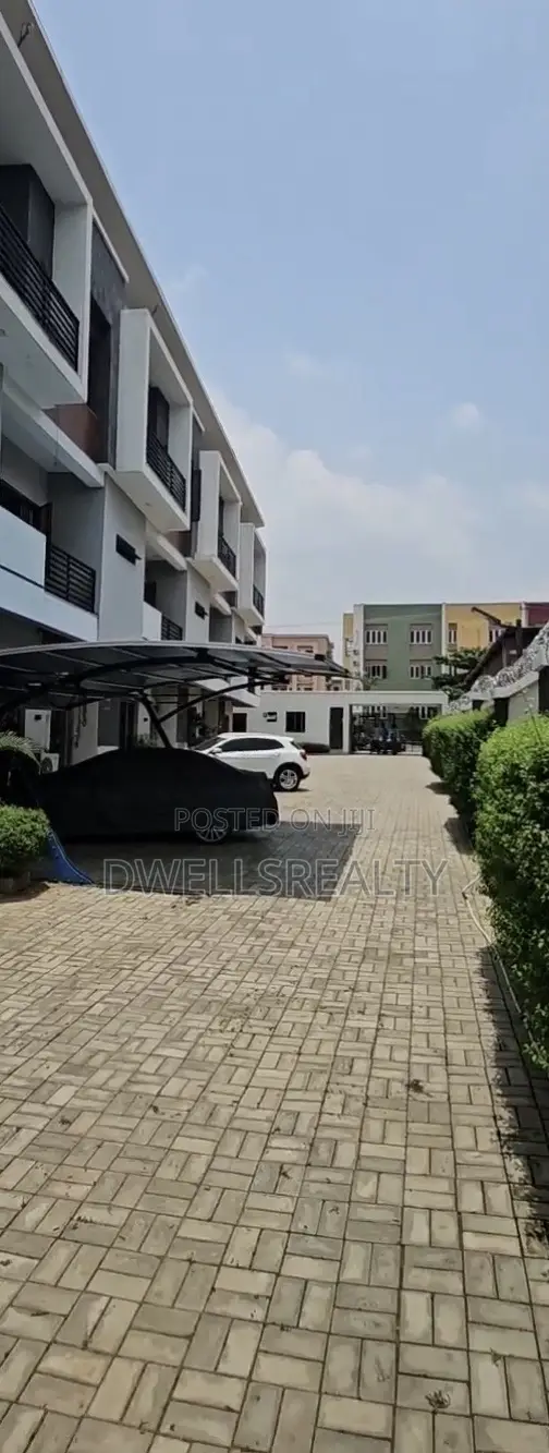 4bdrm Townhouse/Terrace in Boite 311, Life Camp for sale in Life Camp
