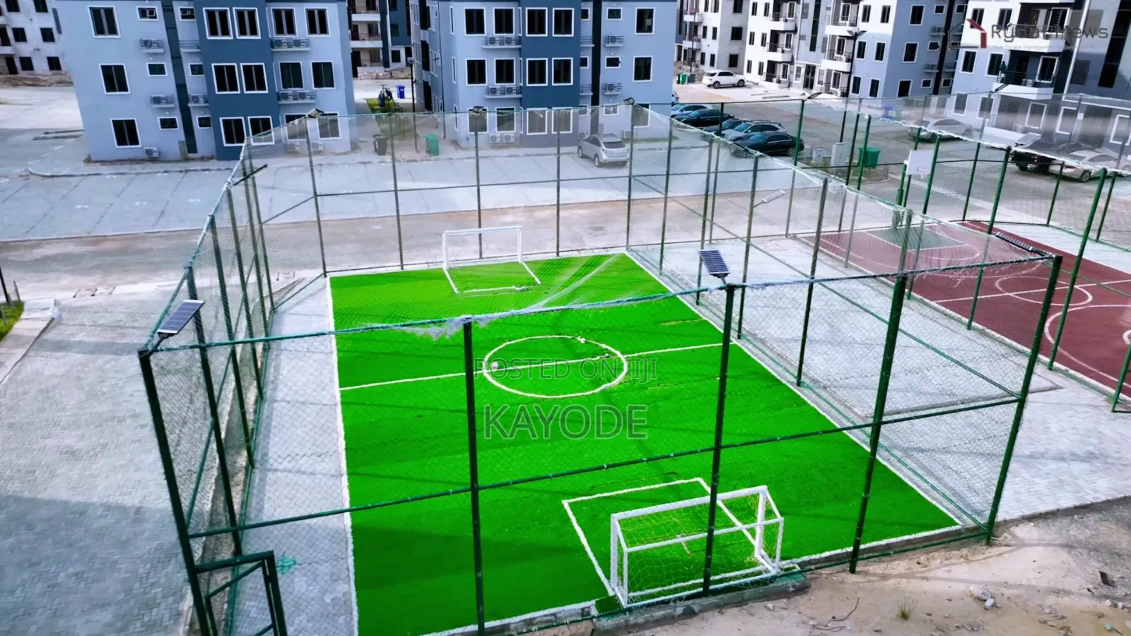 3bdrm Apartment in Greenbay Estate, Ikota for sale in Ikota