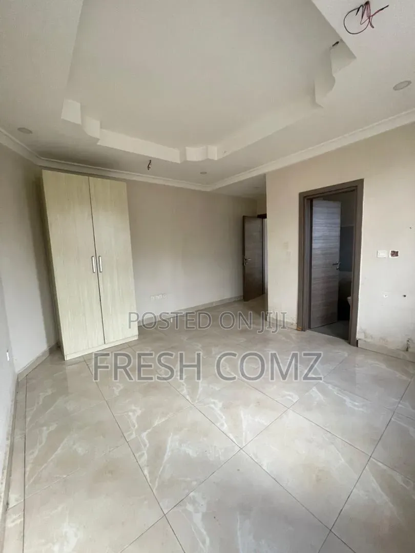 Mini Flat in Chevy View Chevron for rent in Chevron