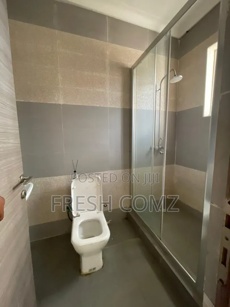 Mini Flat in Chevy View Chevron for rent in Chevron