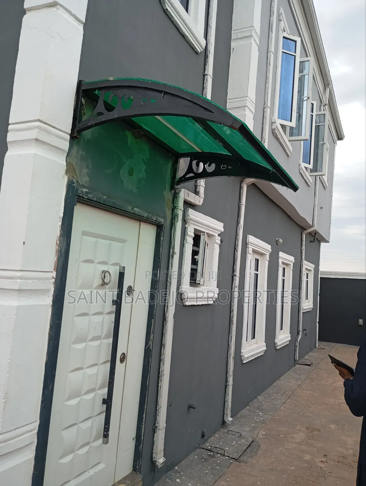 1bdrm Block of Flats in Blue Roof Area, Gberigbe for rent in Gberigbe