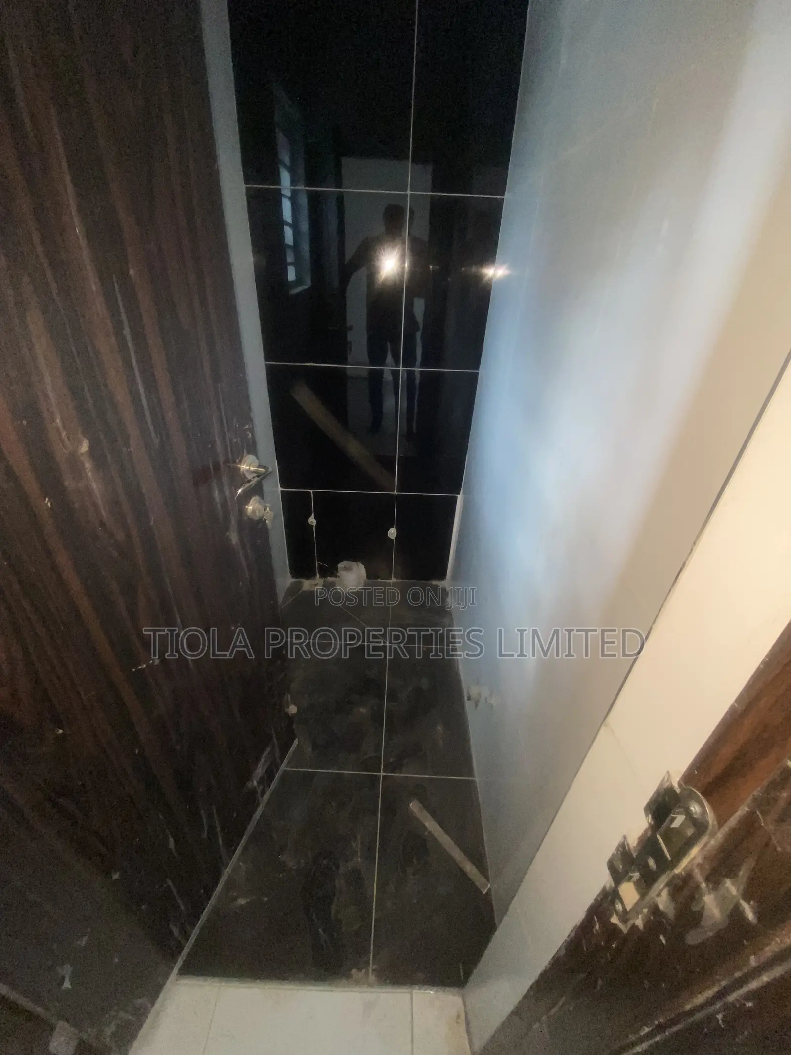 4bdrm Duplex in Lexim Estate, Sabon Lugbe for sale in Sabon Lugbe