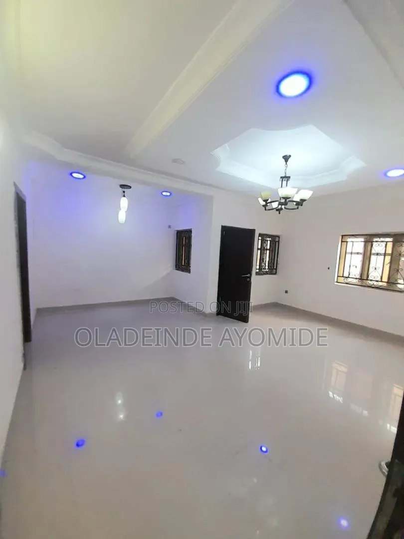 3bdrm Apartment in Thomas Estate Ajah for rent in Thomas Estate