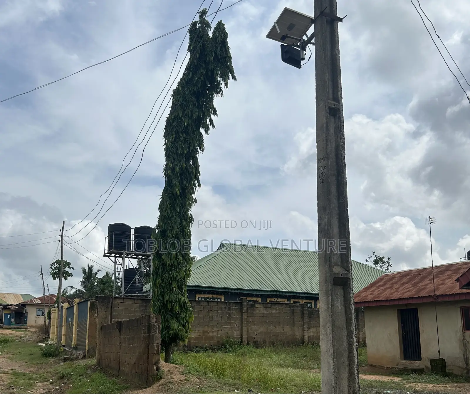 Land for Sale With Building on the Property in Akala Express