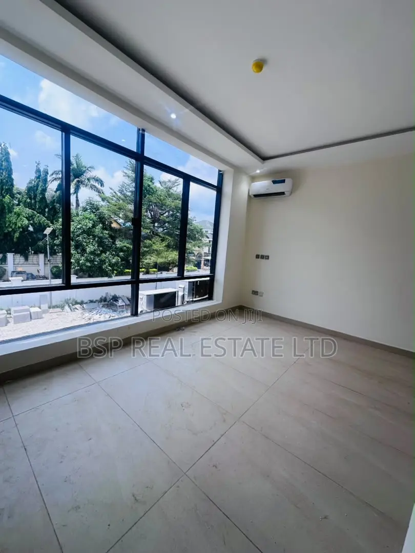 4bdrm Townhouse / Terrace in Maitama for rent in Maitama