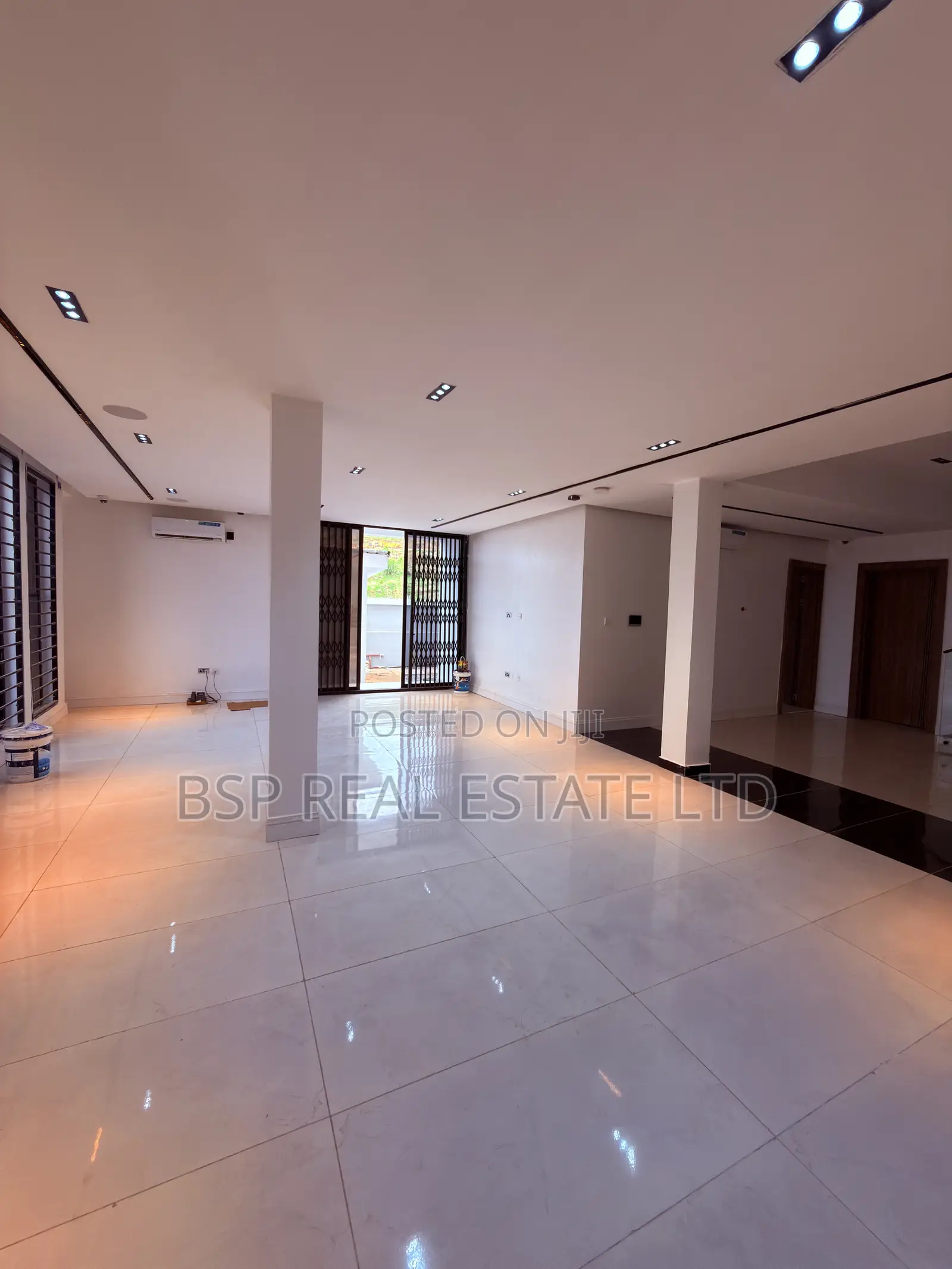 4bdrm Townhouse / Terrace in Maitama for rent in Maitama