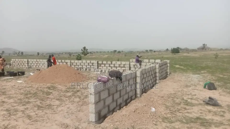 Affordable 300sqm Residential Plot Of Land For Sale In Karshi, Abuja in Karshi