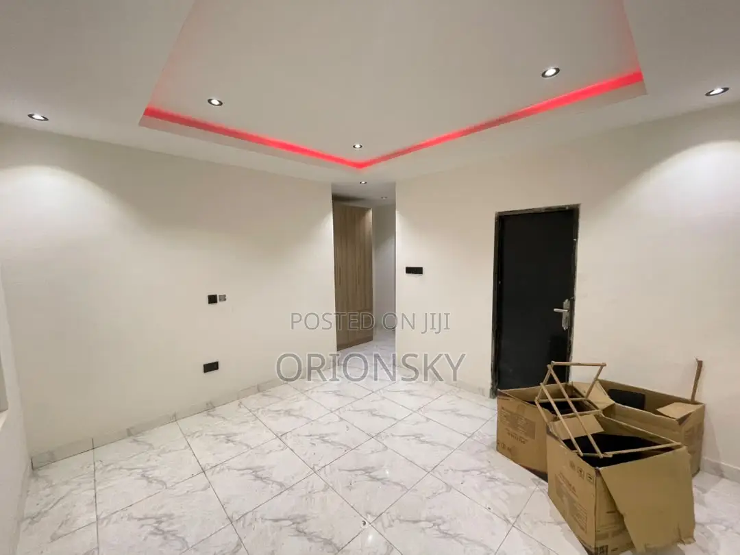 3bdrm Apartment in Ifako-Gbagada for sale in Ifako-Gbagada