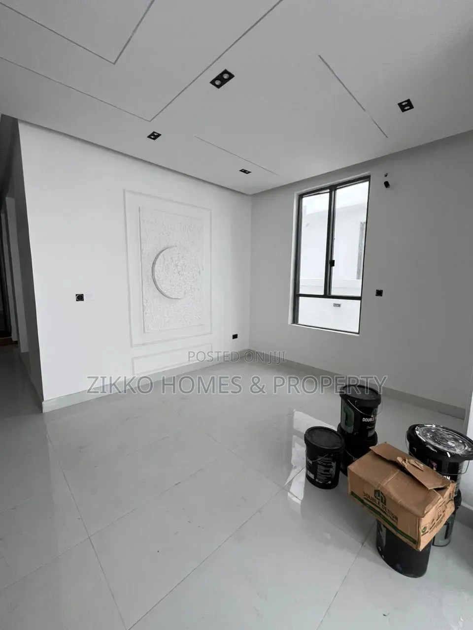 4bdrm Duplex in Chevron for sale in Chevron