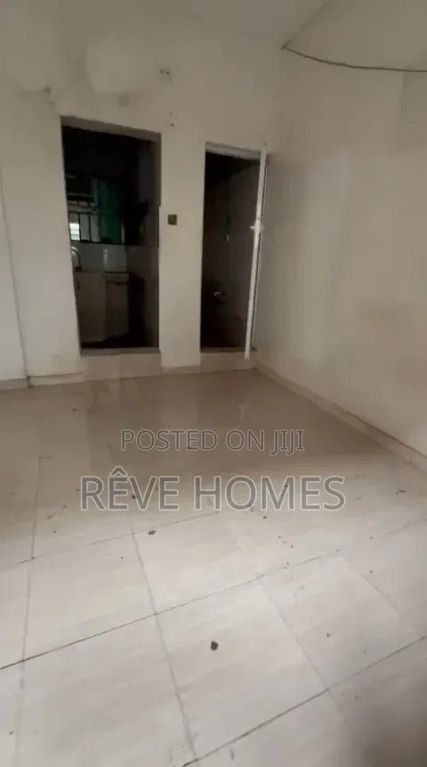 Studio Apartment in Folagoro, Shomolu / Shomolu for rent in Shomolu / Shomolu
