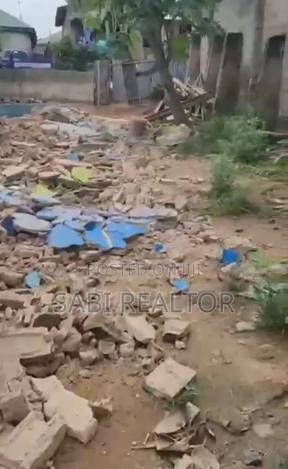 Land for Sale ● Half Plot of Land at Odo Pako Area Moshalashi Kola in Alagbado