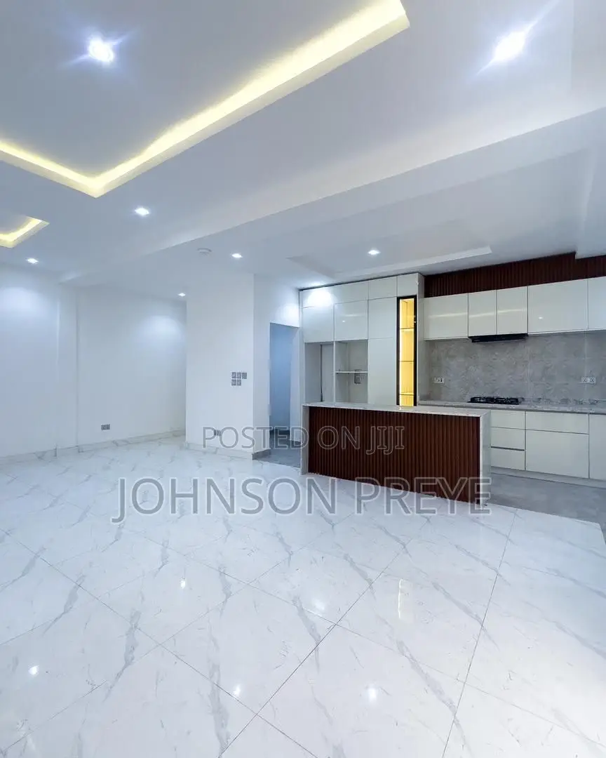2bdrm Apartment in Lekki Phase 1 for rent in Lekki Phase 1