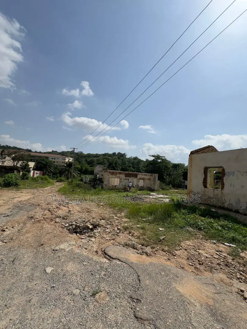 Industrial Land/Commercial Land in Agodi