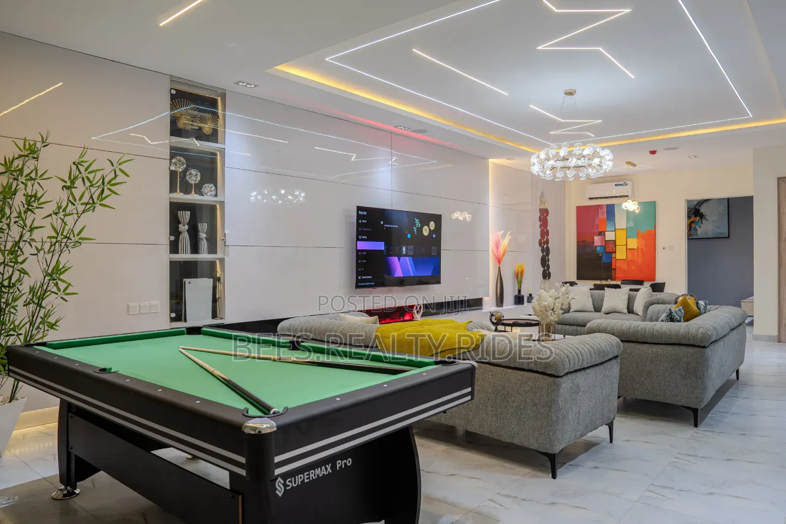 City View 3 Bedroom With a Ps5, Snooker/Tennis Table, Pool Gym in Lekki Phase 1