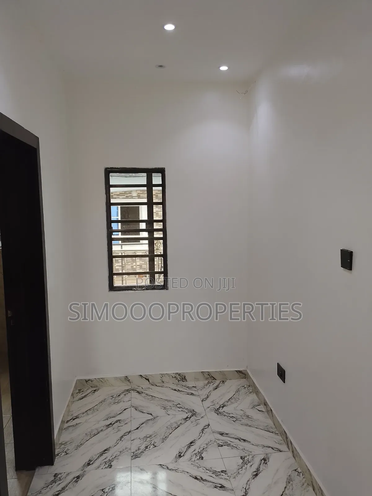 2bdrm Block of Flats in Ogunfayo, Awoyaya for rent in Awoyaya