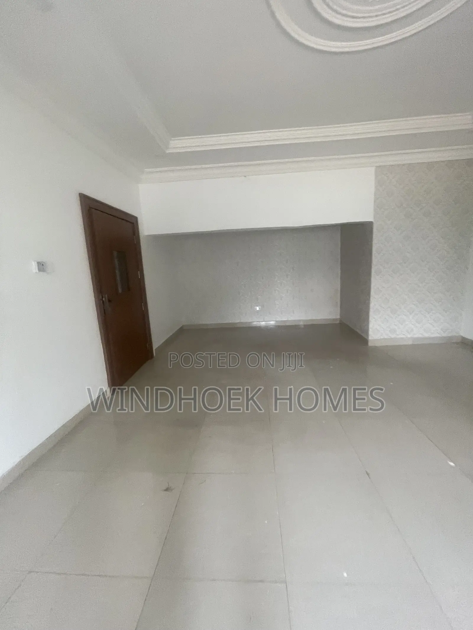 Office Space Measuring 40sqm on the 1st Floor in a Strategic Location in Maitama