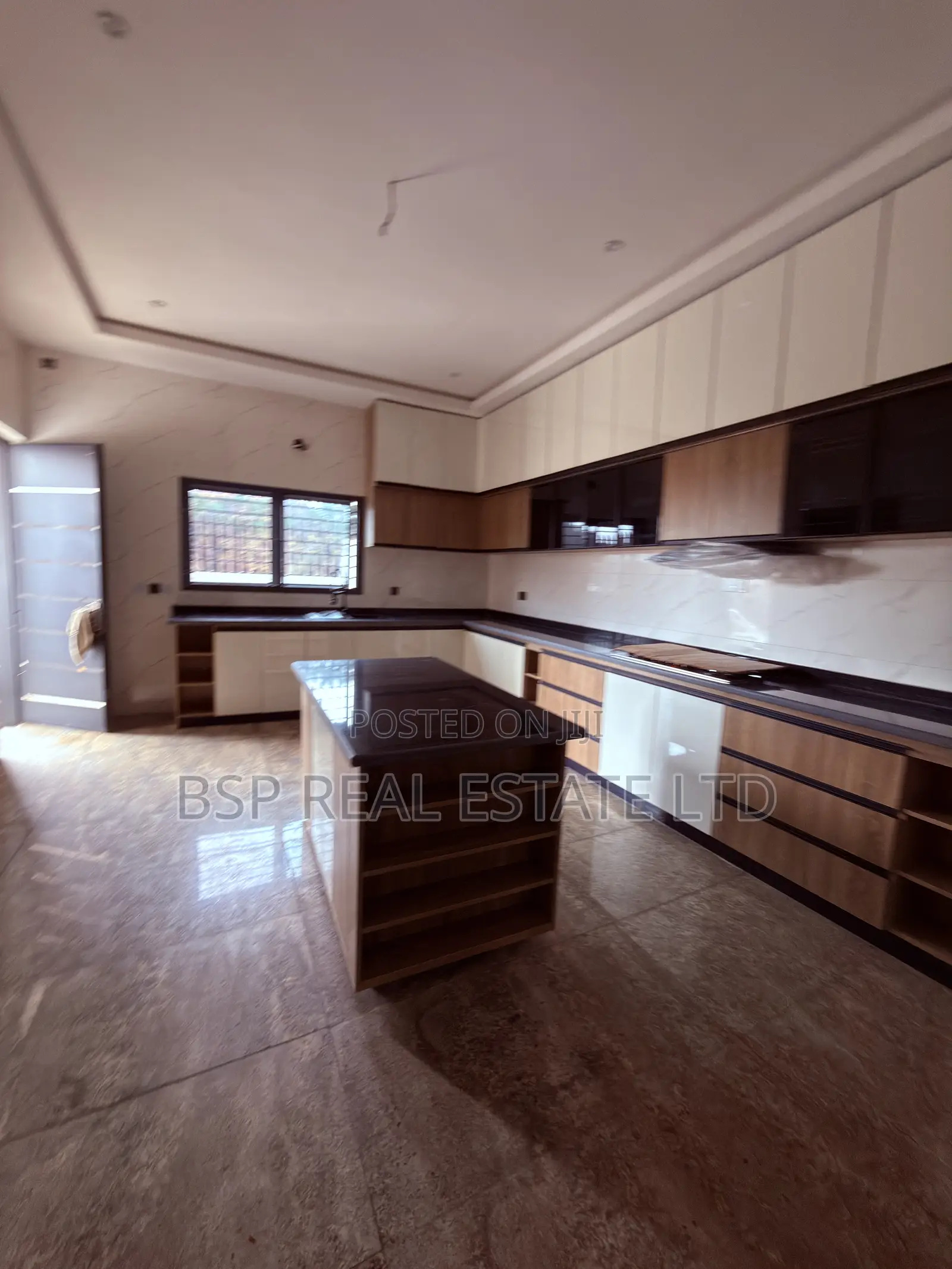 4bdrm Duplex in Asokoro for sale in Asokoro