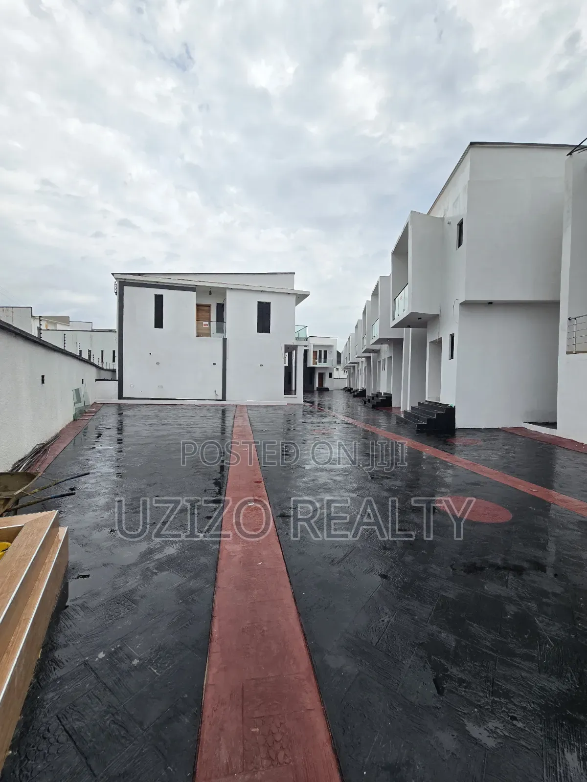 4bdrm Townhouse/Terrace in Thomas Estate for sale in Thomas Estate