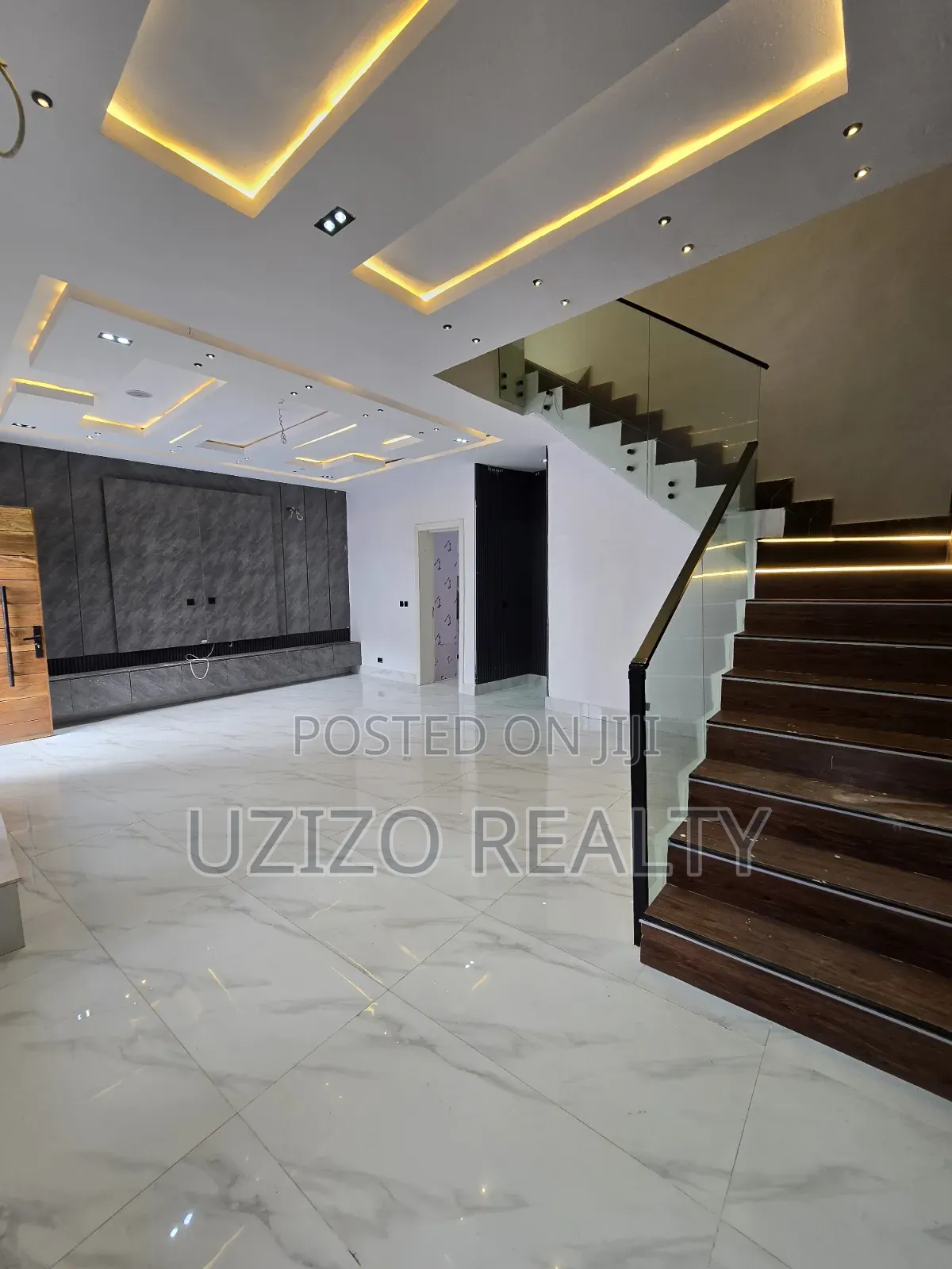 4bdrm Townhouse/Terrace in Thomas Estate for sale in Thomas Estate