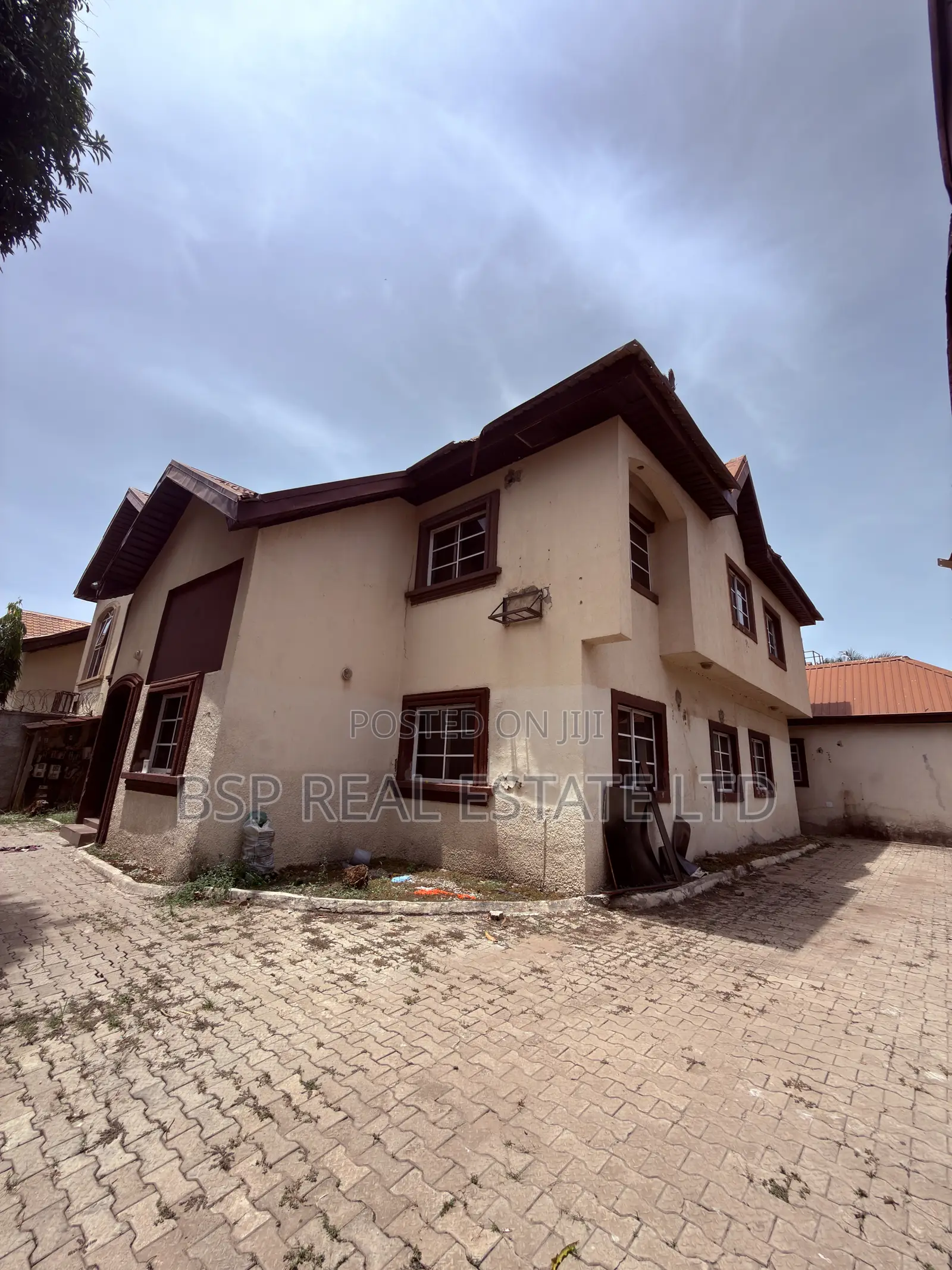 5bdrm Duplex in Gwarinpa for sale in Gwarinpa