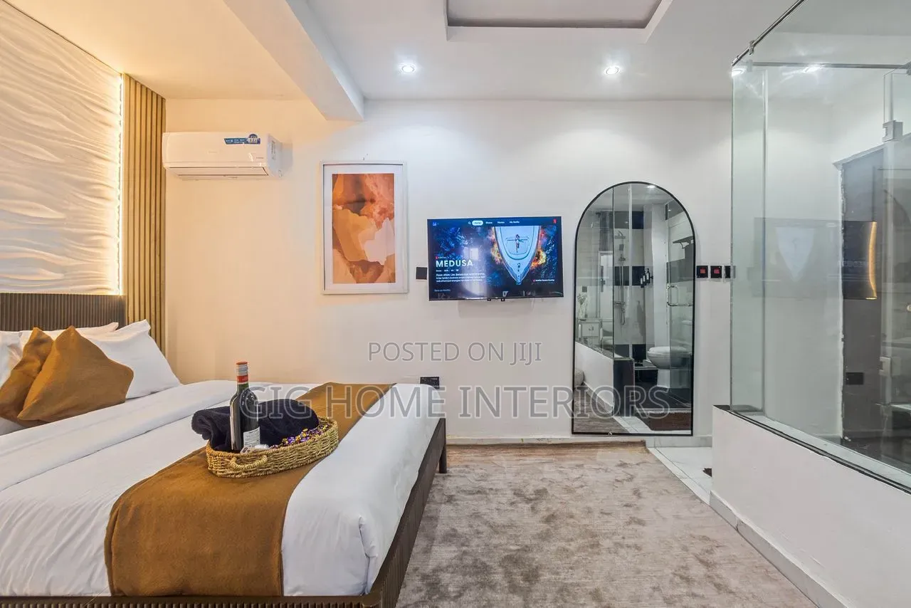 2 BDRM Shortlet Apartment in Lekki Phase 1