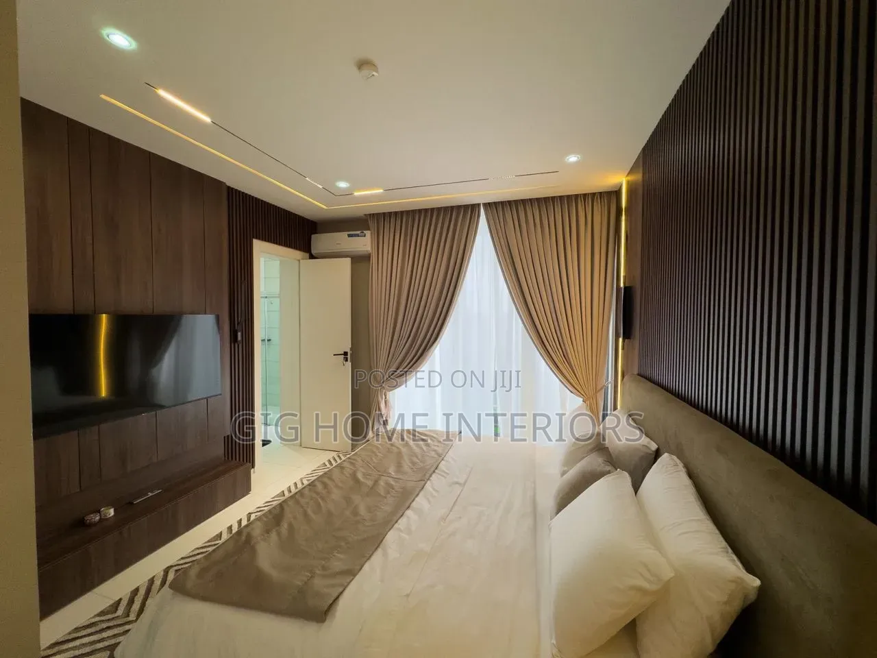 Luxury 2 BDRM Shortlet Apartment in Lekki Phase 1
