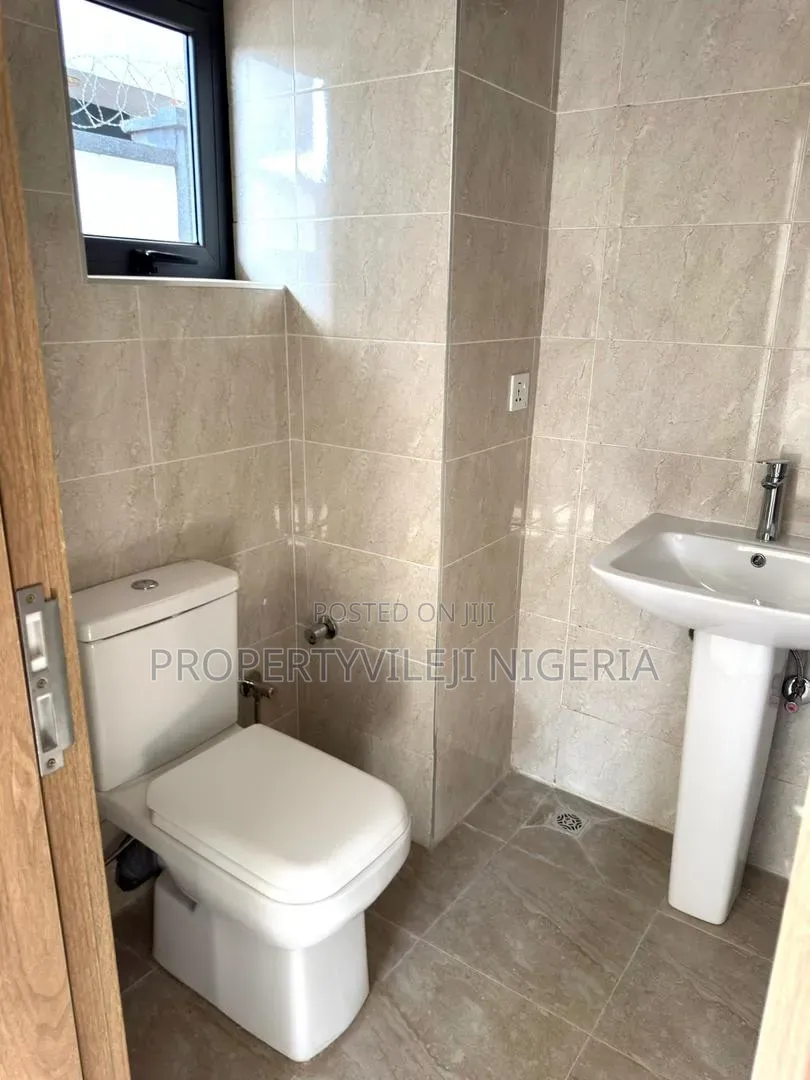 3bdrm Apartment in Life Camp for sale in Life Camp